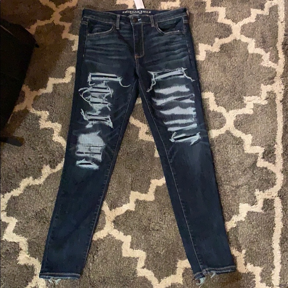 Destroyed American Eagle Jeans🎀
